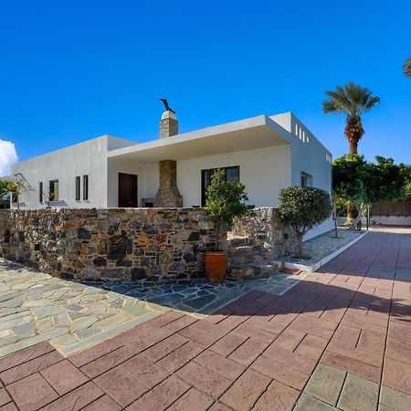 Villa Palmeras Soroni Екстер'єр фото